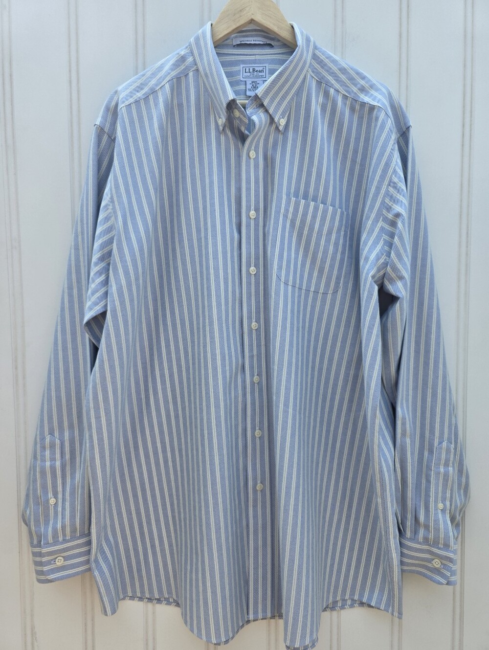 L.L Bean Wrinkle Resistant Striped Button Down Dress Shirt Blue Size 18-37